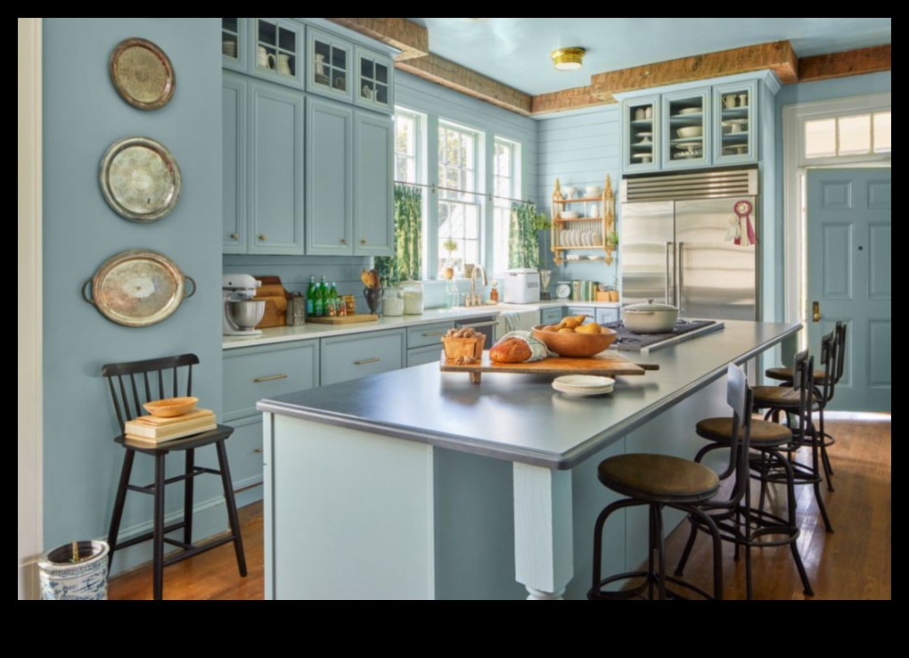 Lauku mājas stila virtuves dekors