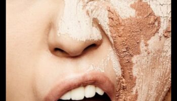 No šķidruma līdz pulverim: jums piemērotas tonāla tekstūras izvēle