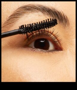 Skropstu tuša dažādiem skropstu veidiem: padomi taisnām, īsām vai retām skropstām